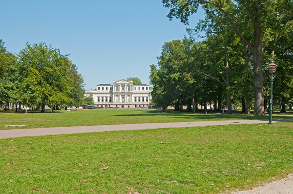 Welkom bij Vastgoed Adviesgroep Makelaars